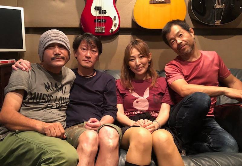 42607992_1921386587952568_5232099120985931776_n